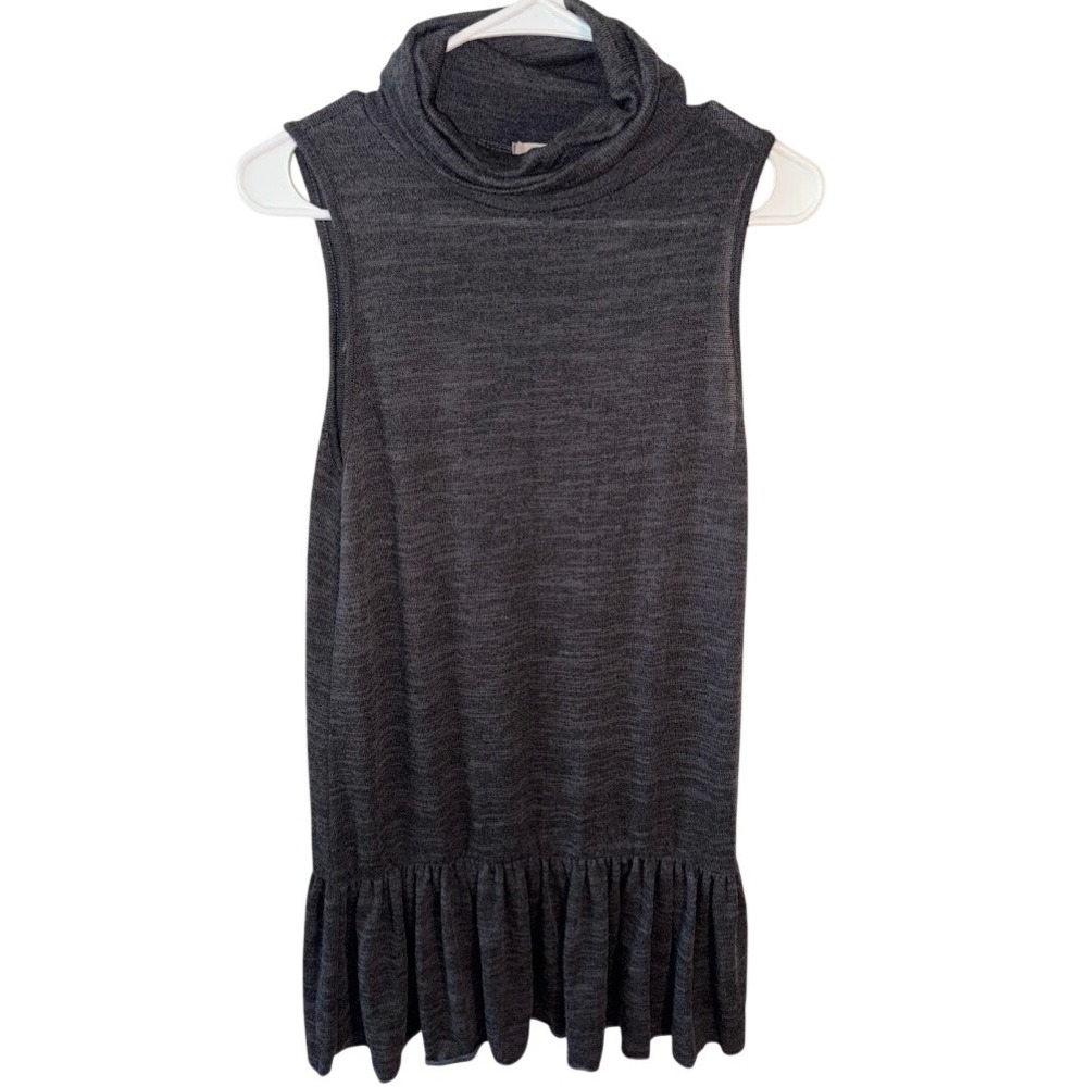 Altar'd State Womens Medium Gray Sleeveless Turtleneck Peplum Ruffle Knit Top